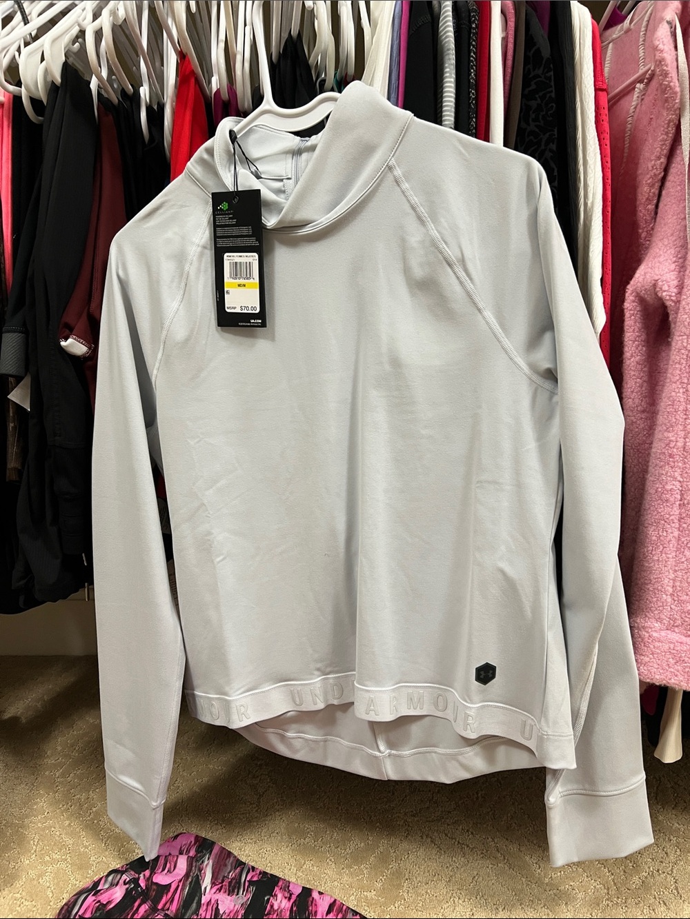 Under Armour women’s Light Gray Turtleneck Pullover